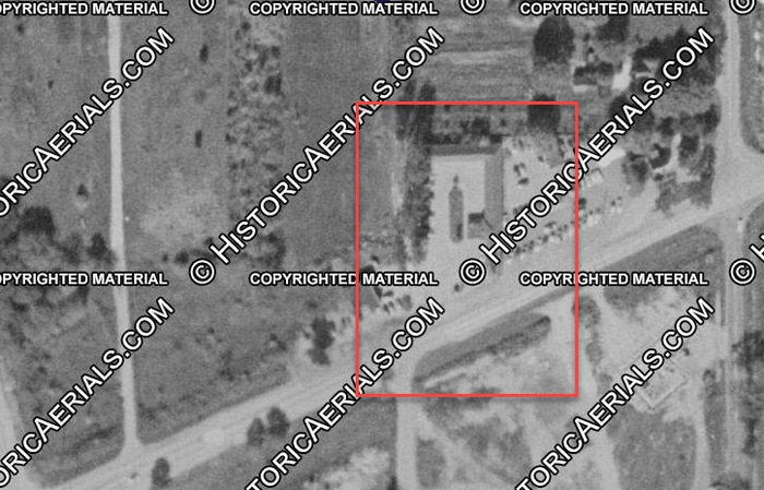 Tulip City Motel - 1955 Aerial Photo (newer photo)